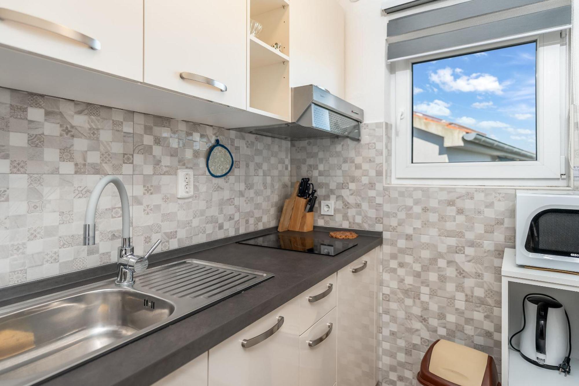 Apartments Kuzma - Afordable Нін Екстер'єр фото