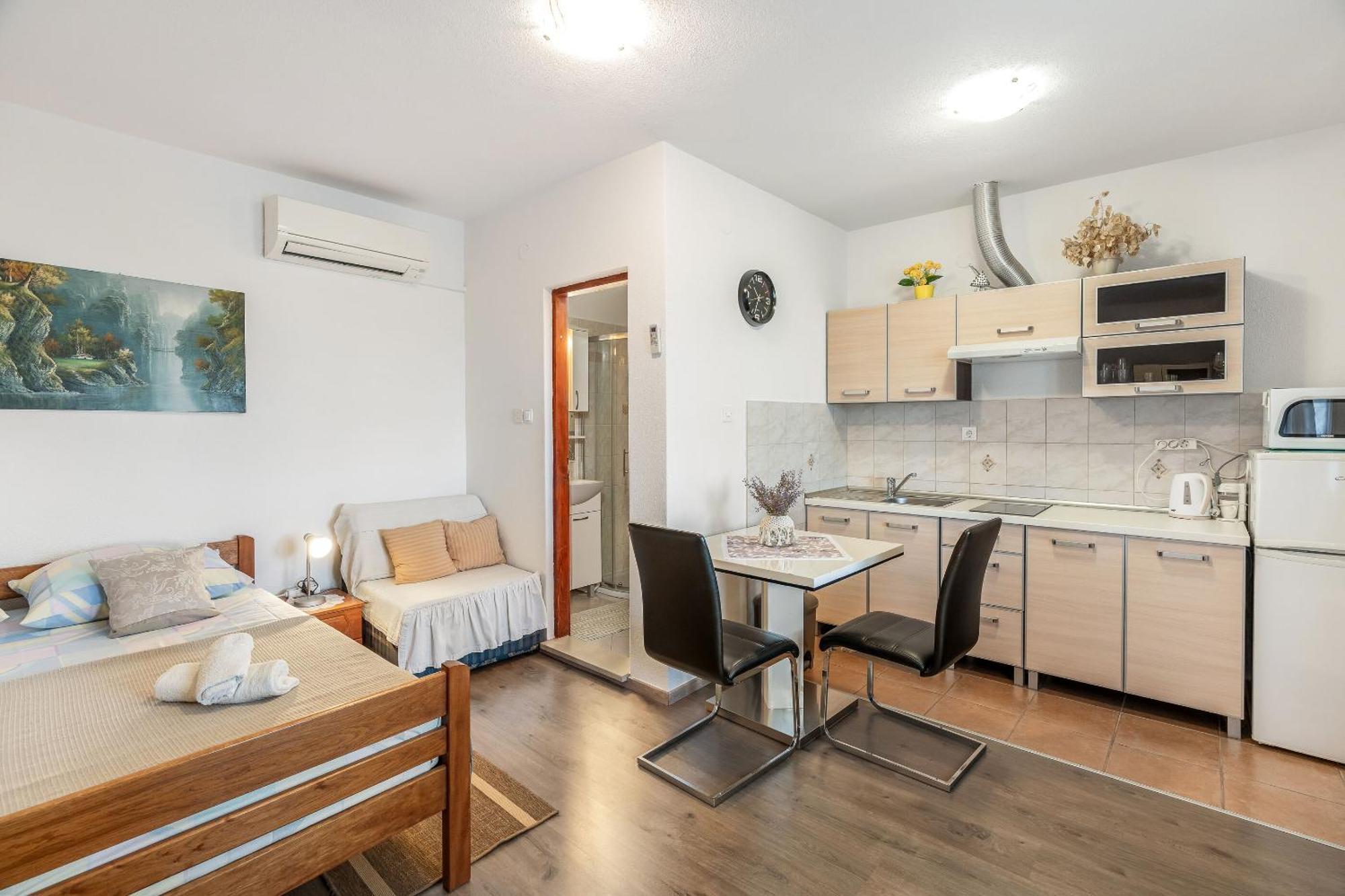 Apartments Kuzma - Afordable Нін Екстер'єр фото
